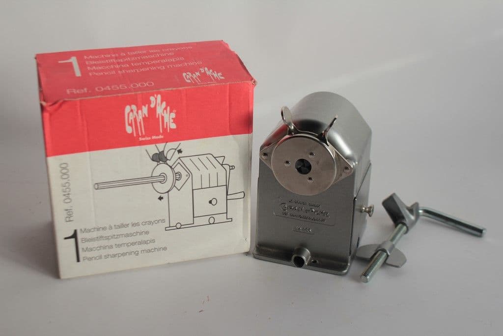 CARAN d'ACHE Taille crayon métal n°455