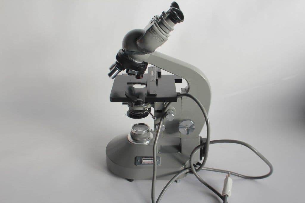 Microscope binoculaire Olympus EHS vintage 1950